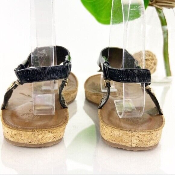 Tommy Bahama Women's Tanna Sandal Size 6 Thong Flat Black Patent Slingback Shoe - Picture 6 of 10